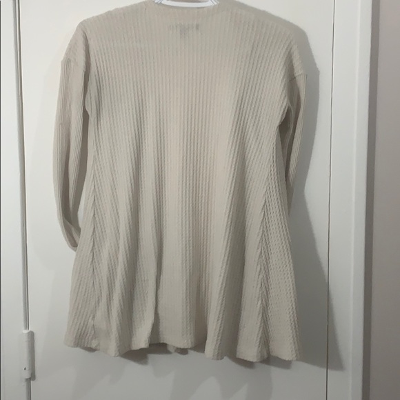 Long shirt - Picture 2 of 2